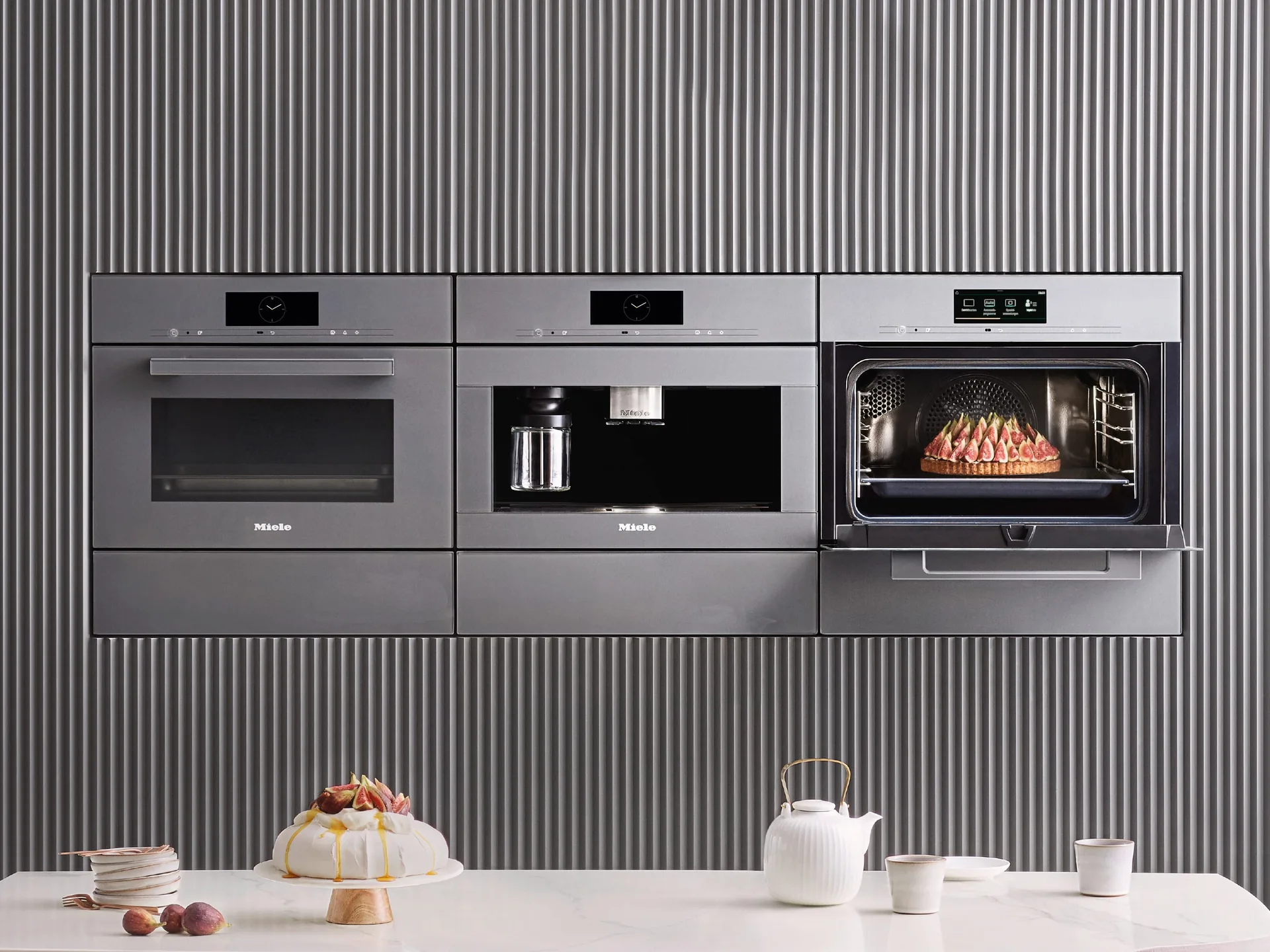 Miele appliances – Miele Generation 7000 Vitroline Graphite Grey H7840bm Cva784