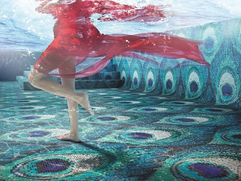 SICIS art – Sici Peacock Pool Mosaic